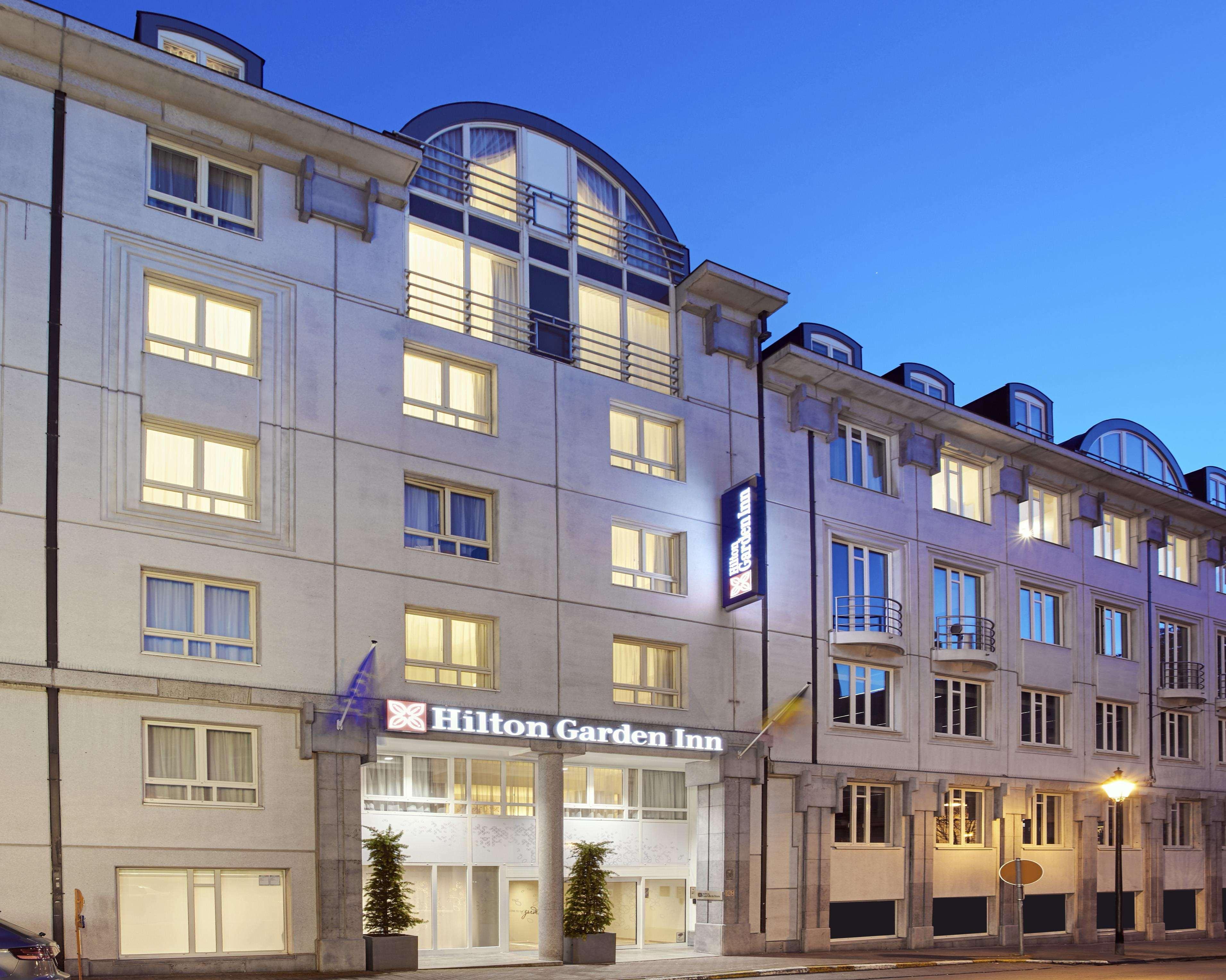 Hilton Garden Inn Brussels City Centre Exterior photo